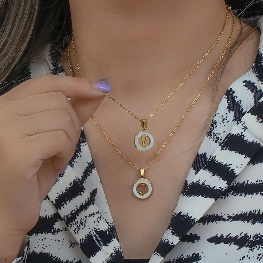 Inicial necklace ✨