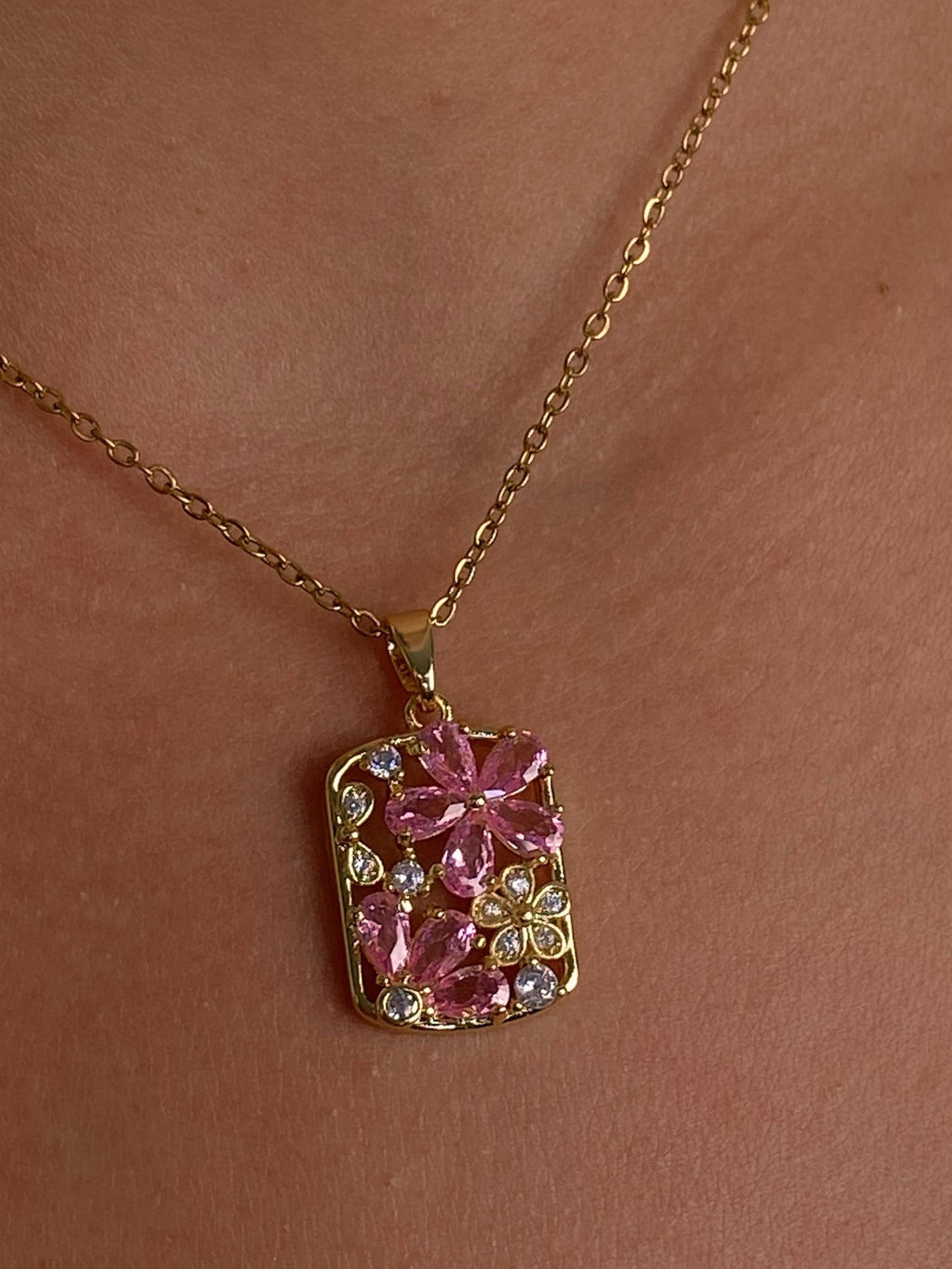 Collar Flowers 🌸