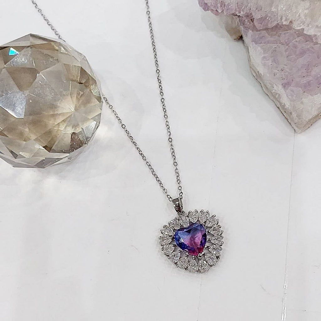Purple heart necklace 💜