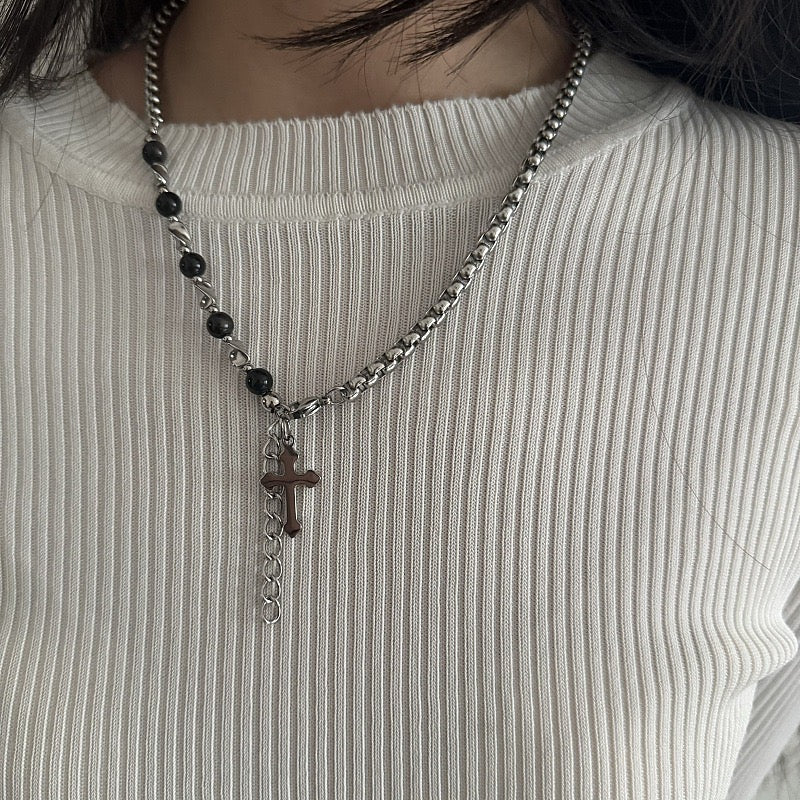 Collar de cruz 🖤