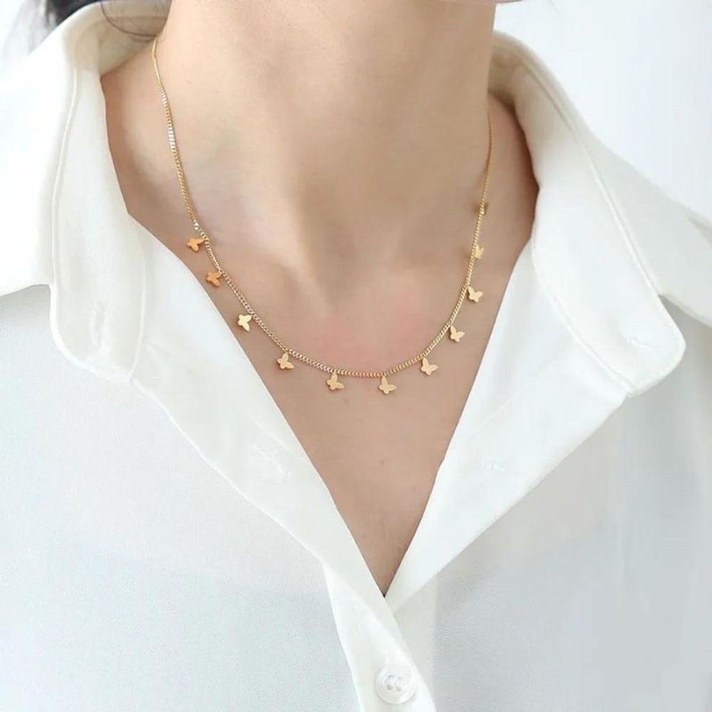Tini necklace 🦋