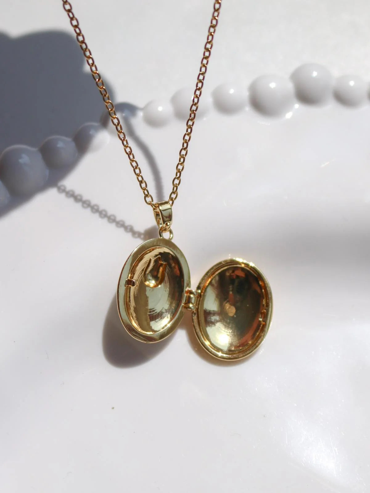 Collar relicario de tulipán 🌷