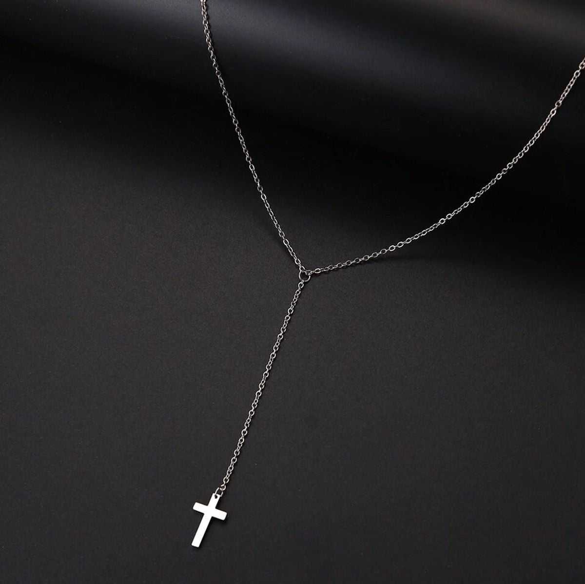 Collar colgante de cruz ✨