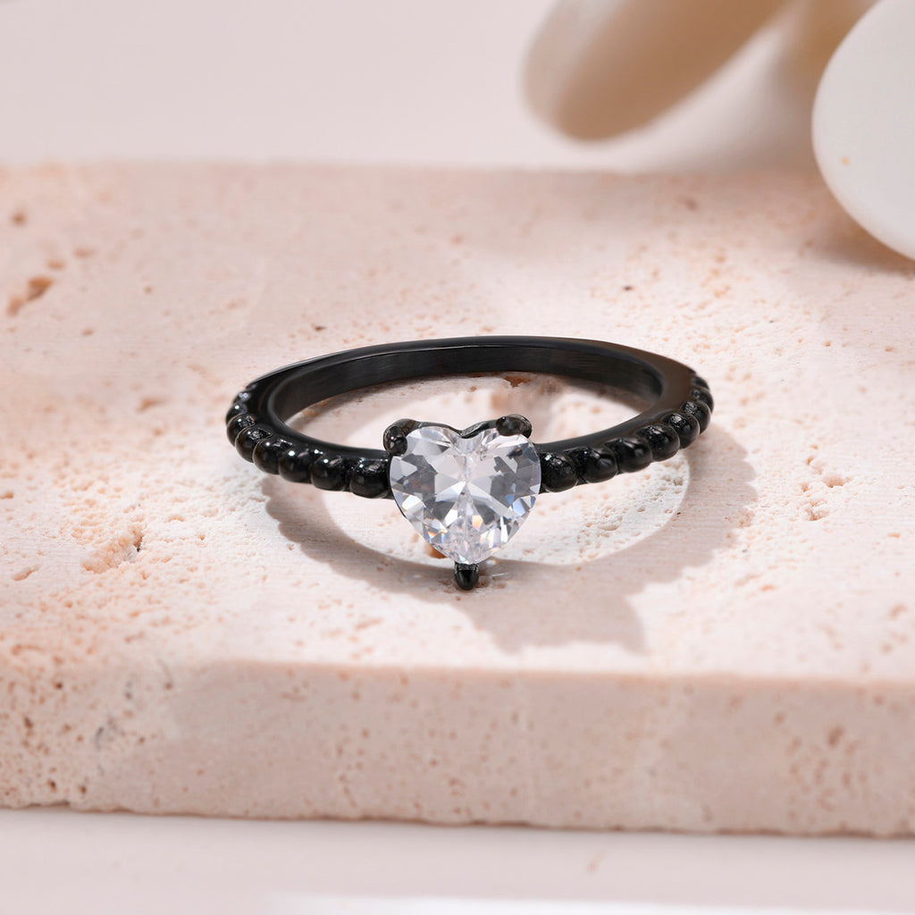 Black promise ring 🖤