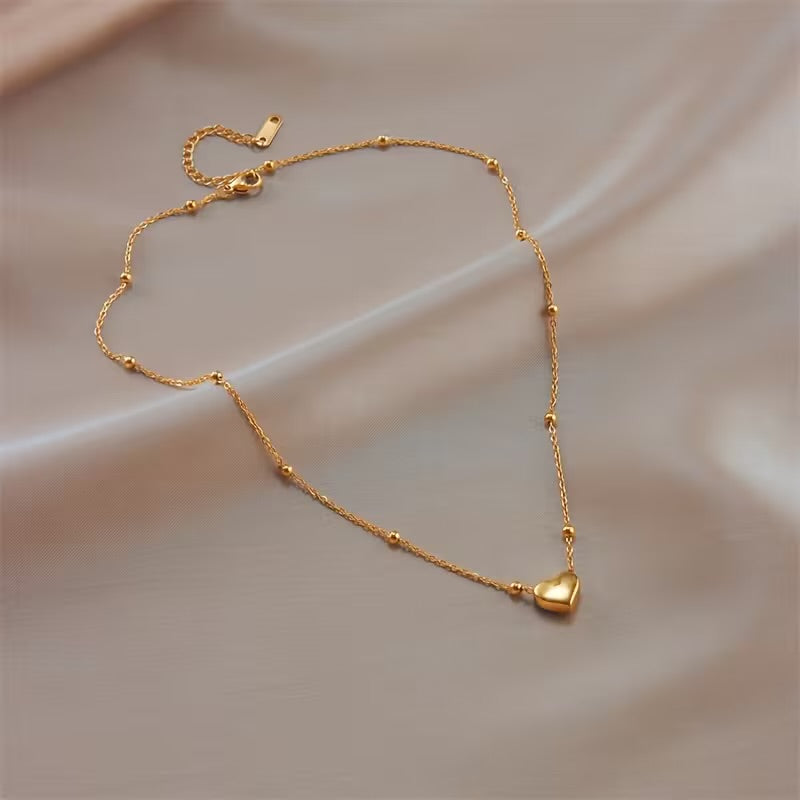 Carla necklace 🤍
