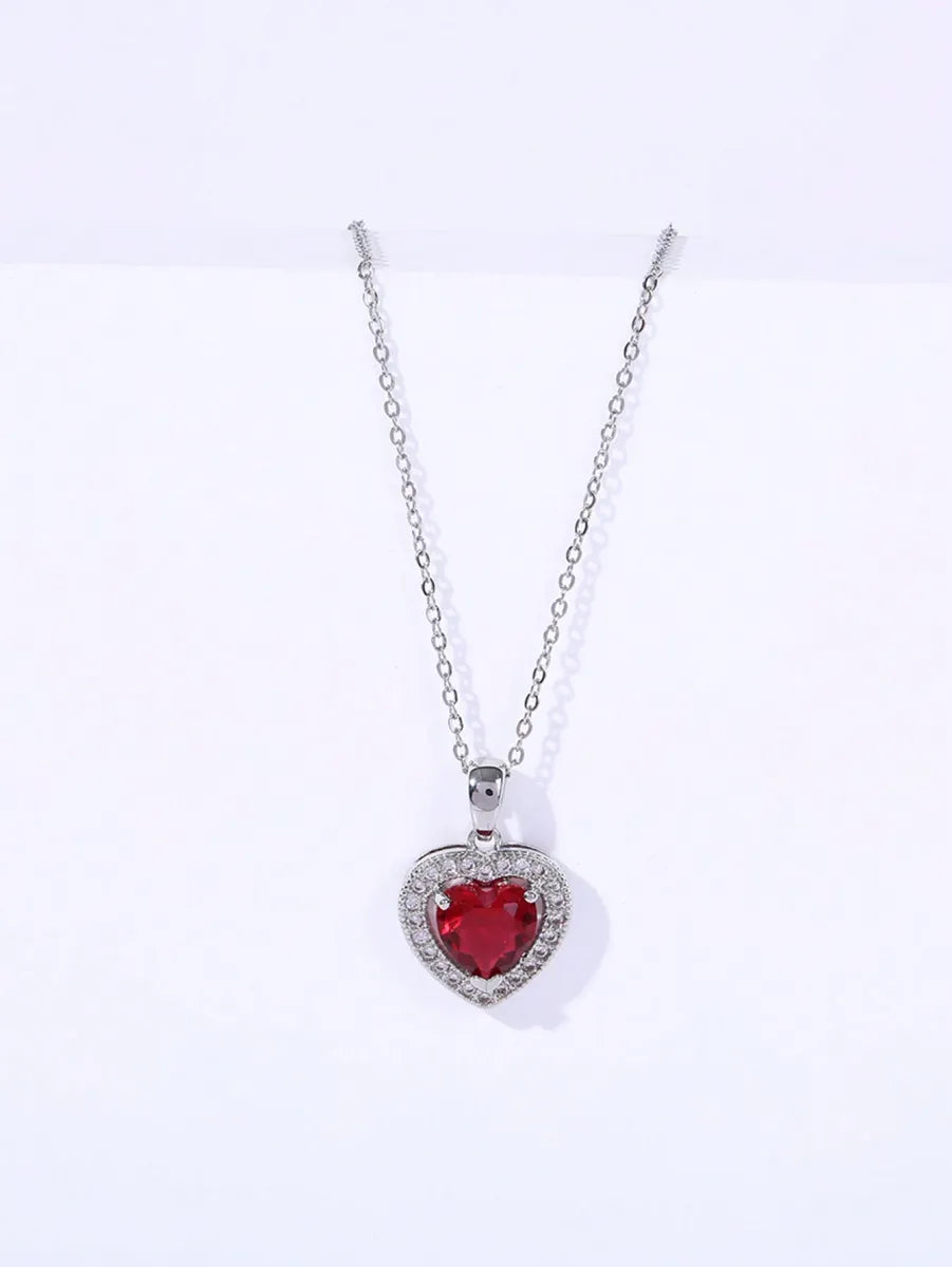 Red heart necklace ♥️