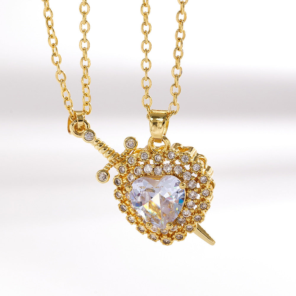 Collares para compartir de corazón y espada 🗡️ ❤️