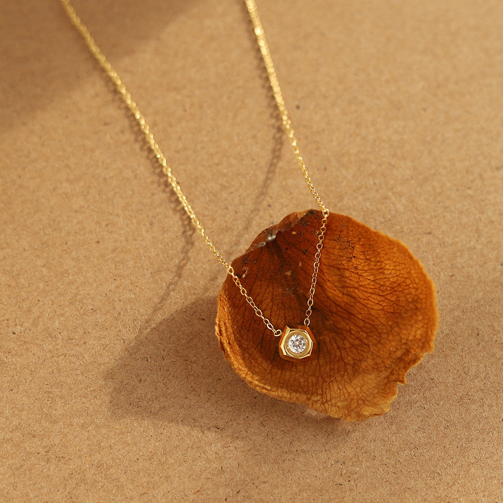 Minimalist necklace 🤍
